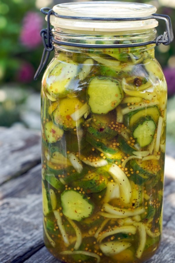 Cucumbers with mustard for the winter in cans, recipes with photo