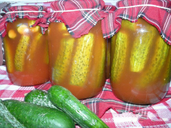 Cucumbers with ketchup for the winter - without sterilization, in cans. Harvesting for winter sharp and crispy cucumber with ketchup chili