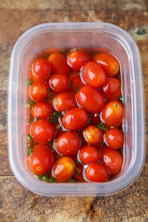 Tomatoes with garlic for the winter, recipes. Harvesting tomatoes with garlic for the winter: a recipe for fast cooking, without sterilization, salted without bathing Tomatoes with garlic for the winter, recipes. Harvesting tomatoes with garlic for the winter: a recipe for fast cooking, without sterilization, salted without bathing