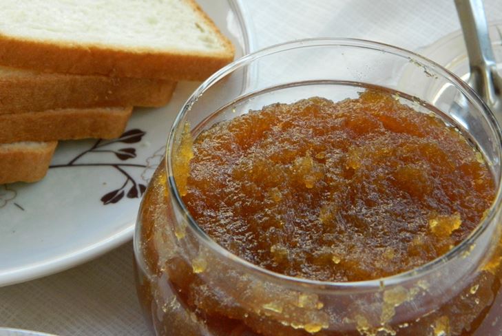 Fruit jam from apples for the winter in the multivark: photo recipe for apple jam