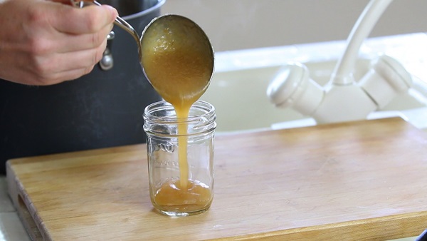How to cook jam from apples at home