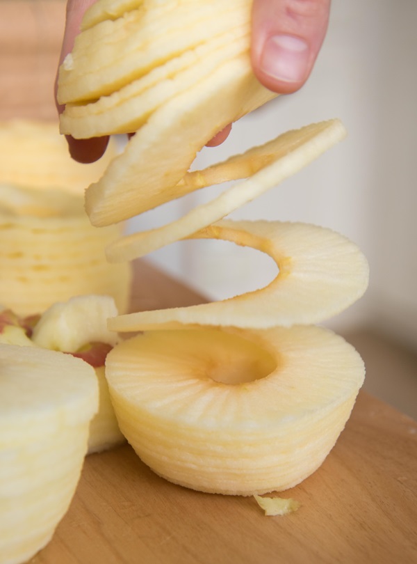 How to cook jam from apples at home
