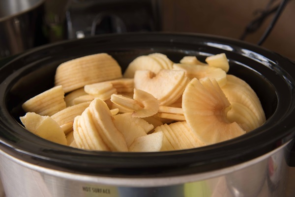 How to cook jam from apples at home