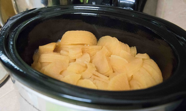 How to cook jam from apples at home