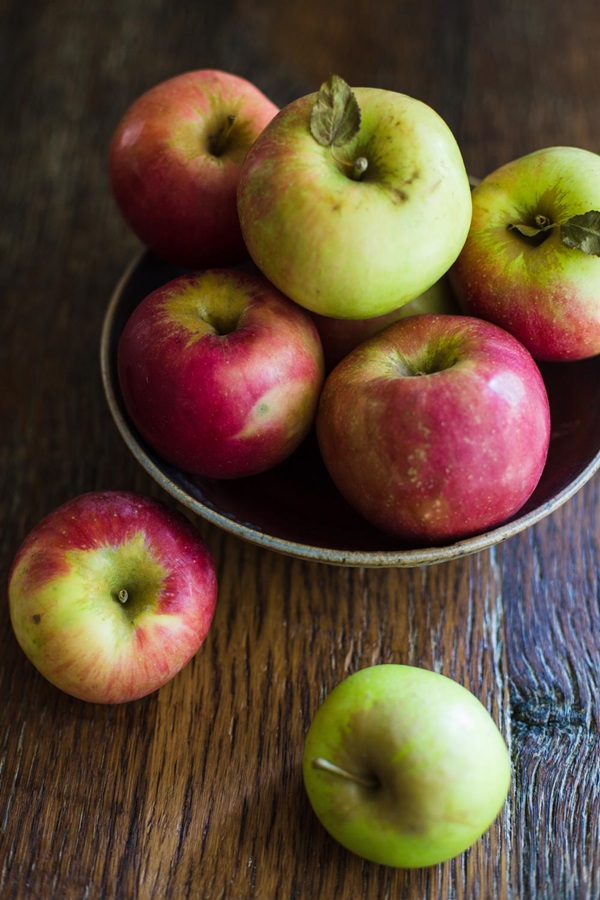 How to cook jam from apples at home