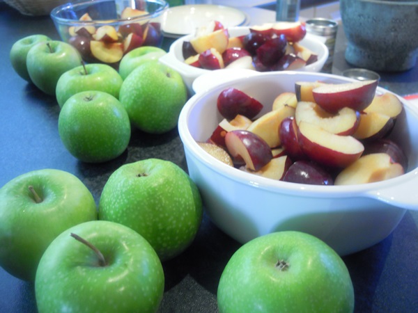 How to cook jam from apples at home