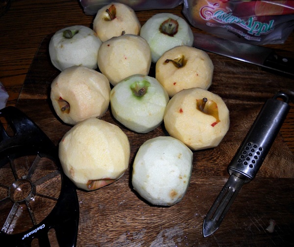 How to cook jam from apples at home