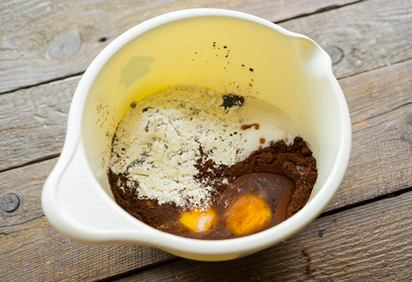A simple recipe: brownie, which melts in the mouth