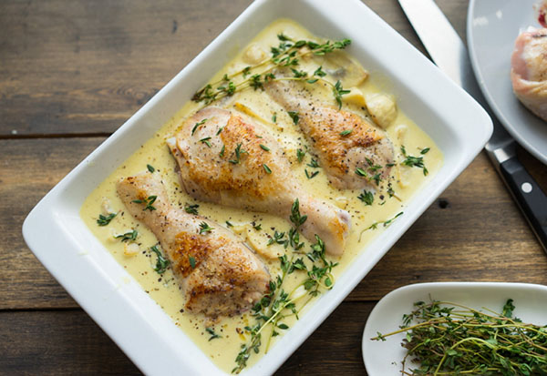 A simple recipe: chicken with mushrooms in mustard-cream sauce