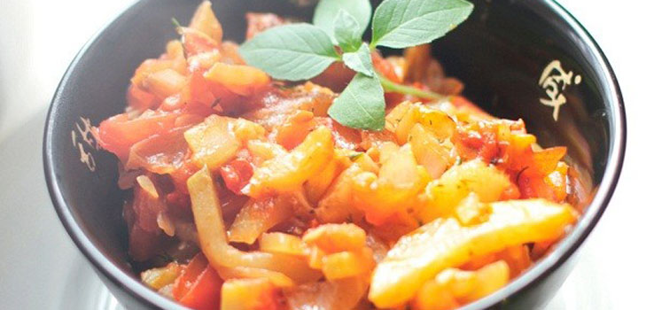 Stew of zucchini - tasty, useful, cheap