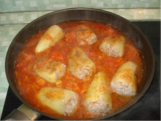 pepper stuffed with stew