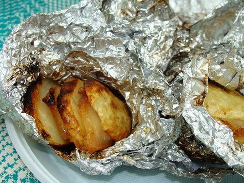 How to cook delicious baked potatoes