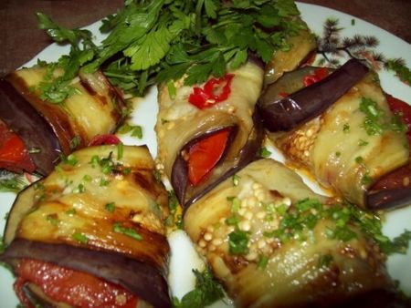Eggplant rolls: recipes Eggplant rolls: recipes