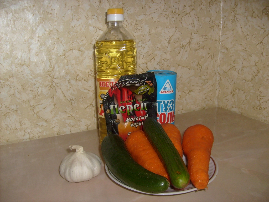 Cucumber salad for the winter