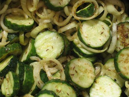 Cucumber salad for the winter
