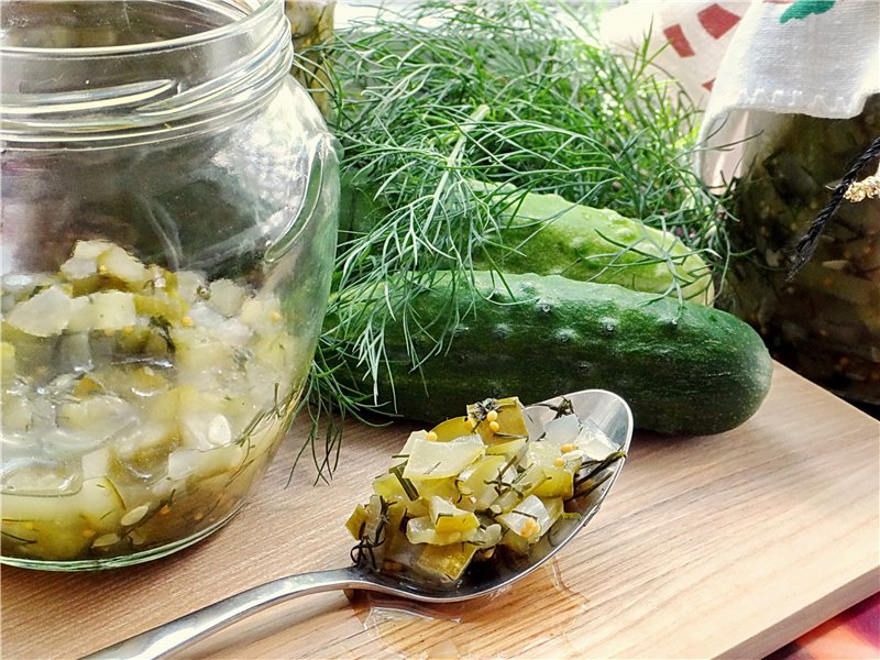 Cucumber salad for the winter