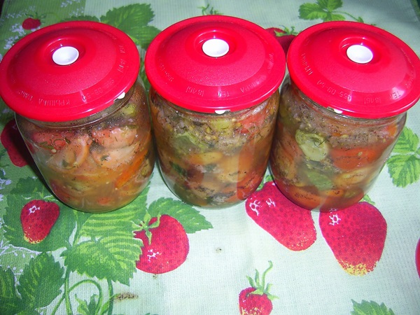 Tomato salad for the winter