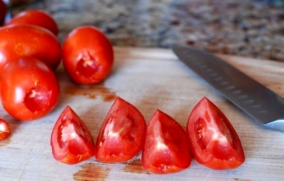 Tomato juice for the winter