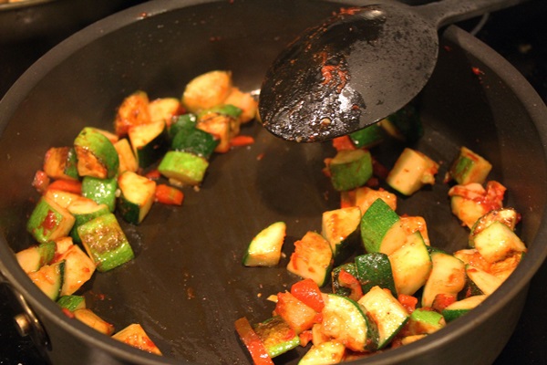 Tasty stewed zucchini - recipe
