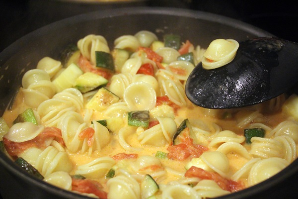 Tasty stewed zucchini - recipe