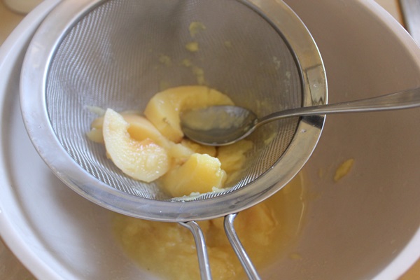 Jam from quince: the most delicious recipes with photos