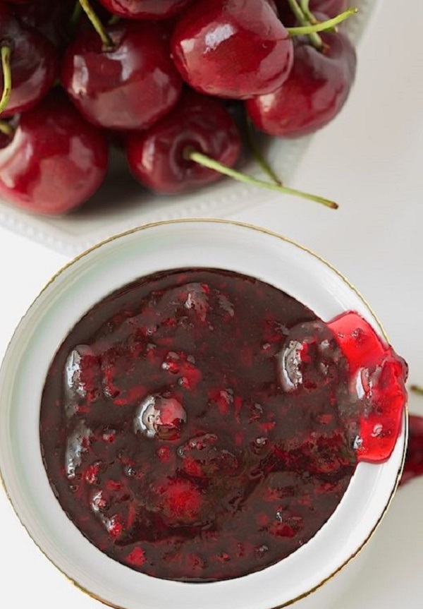 Jam-five-minute cherry
