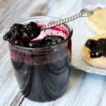 Bilberry jam in the multivark for the winter