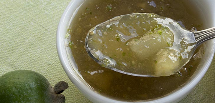 Jam from feijoa without cooking, a recipe for live jam with a photo