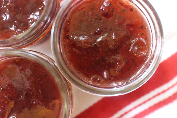 Recipes of jam from gooseberries