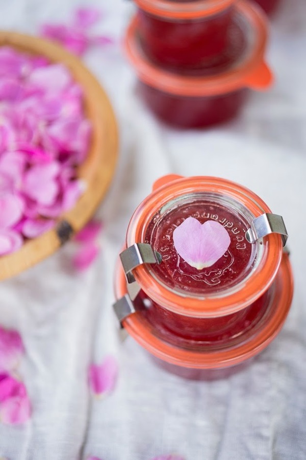 Which rose is suitable for jam