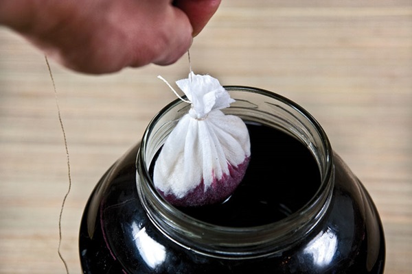 Homemade wine from chokeberry