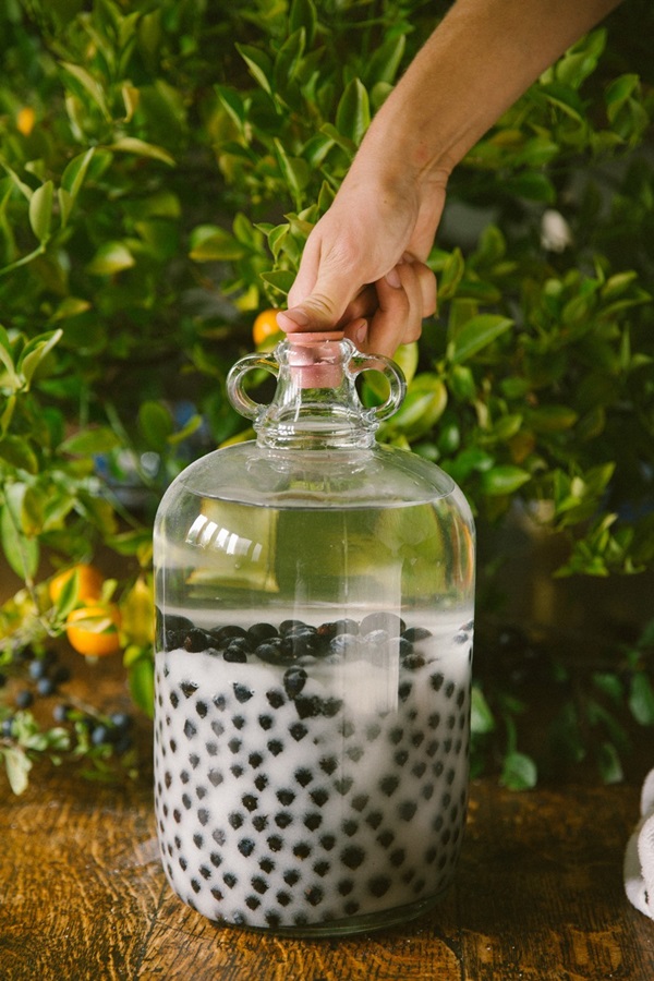 Homemade wine from chokeberry
