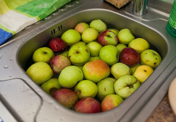 Homemade wine from apples