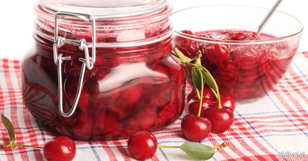 Cherries for the winter - recipes - jam with seeds and pitted, Five-minute, jam, jelly without gelatin, cherry compote