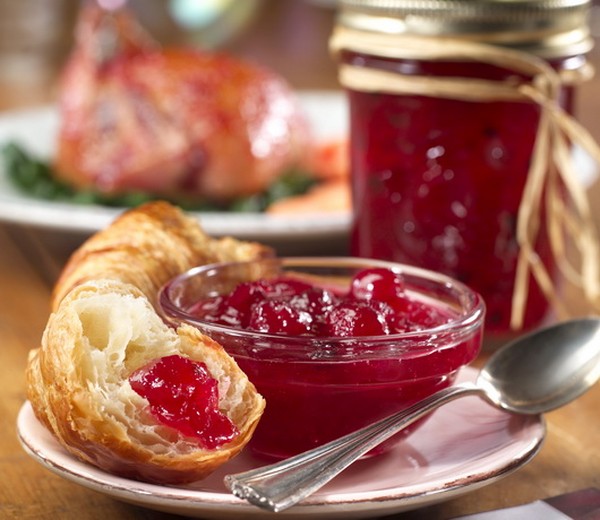 Cherries for the winter - recipes - jam with seeds and pitted, Five-minute, jam, jelly without gelatin, cherry compote
