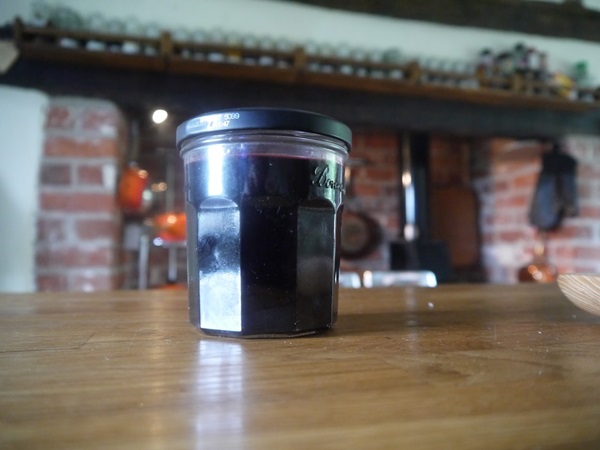 Delicious jelly from blackcurrant - recipes