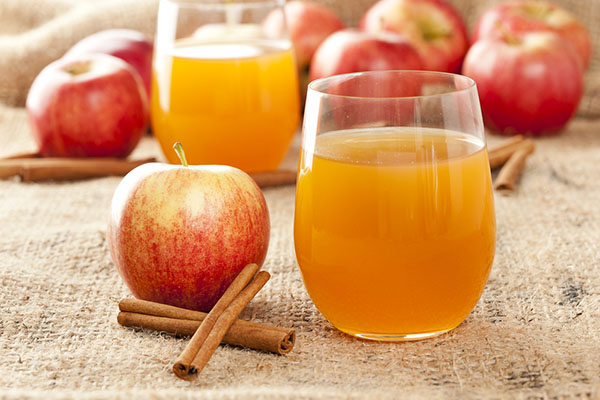 How to prepare apple juice for the winter