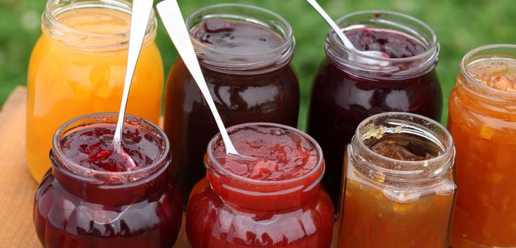 Natural jelly from jam