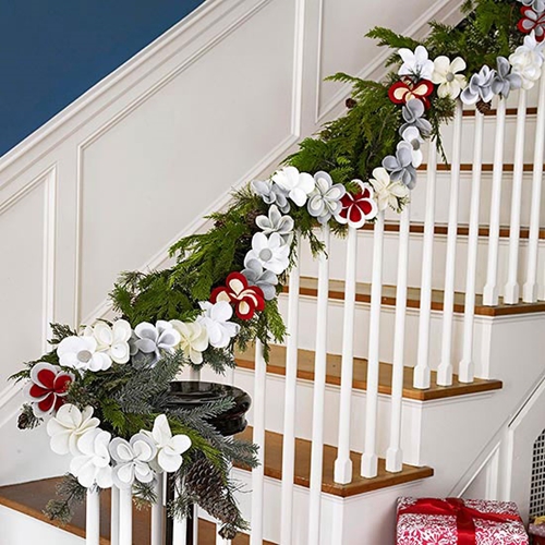 23 ideas for a New Year's interior decoration of a small apartment