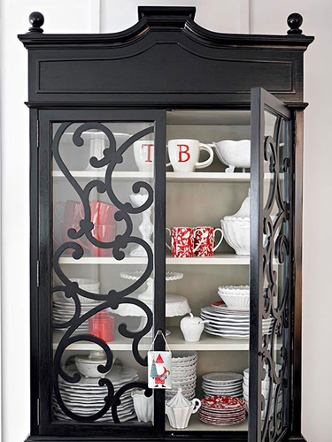 23 ideas for a New Year's interior decoration of a small apartment
