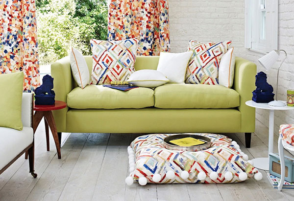How to decorate an interior: ideas of a spring decor