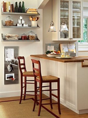 How to choose furniture for a small kitchen?