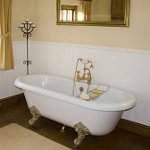 How to fix a bath How to fix a bath
