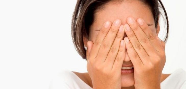 Black dots before your eyes: are they dangerous?