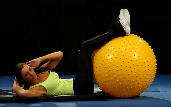 Home gymnastics: dangerous mistakes in exercises