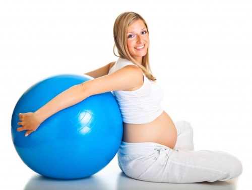 Gymnastics for pregnant women in the 2nd trimester