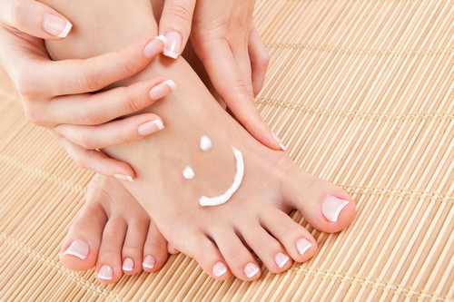 We get rid of sweating of feet once and for all