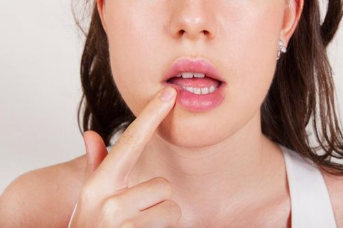 recipes for treating colds on the lips