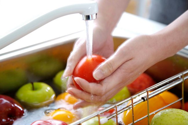How to treat food poisoning? How to treat food poisoning?