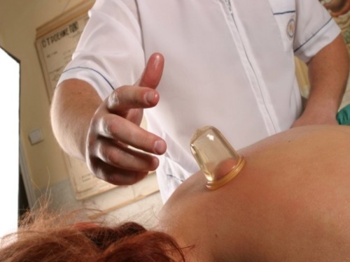 Massage for adults: treating bronchitis